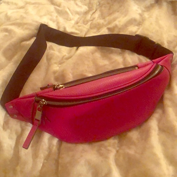 Treasure & Bond Mason pebbled leather belt bag - Picture 1 of 8